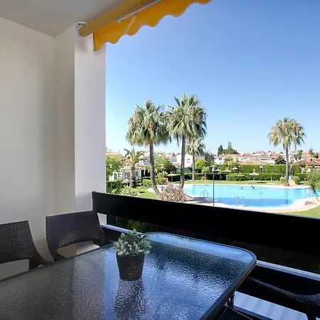 Marbella, Puerto Banus, * Marbellac